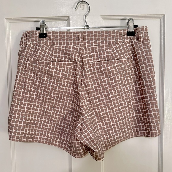 Sunshine Collection Shorts - NWT - Picture 6 of 6